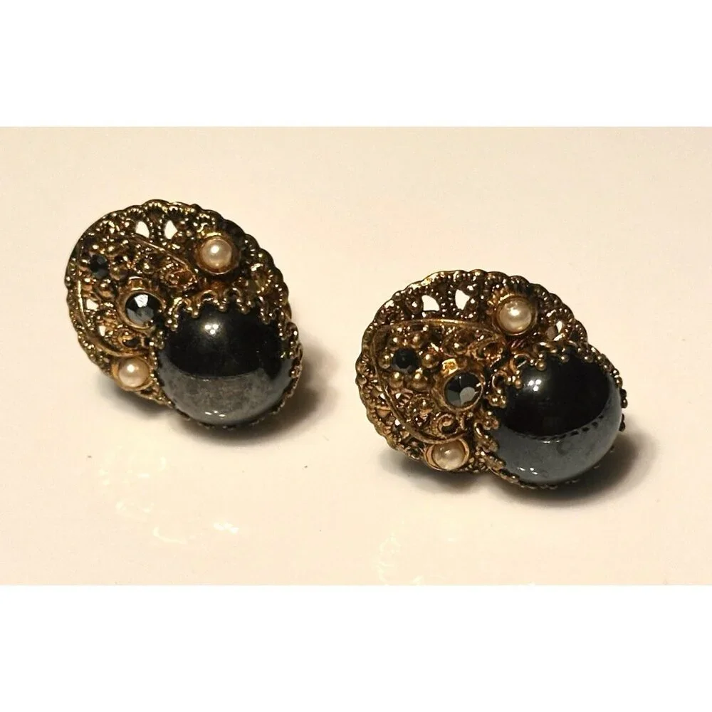 WEST GERMANY BLACK HEMATITE PEARL GOLD FILIGREE PENDANT & CLIP ON EARRINGS SET - Picture 8 of 12